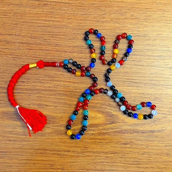 Multi-color Agate stone 101 prayer beads with hand knotted tassel - Picture 2 of 6